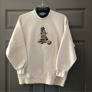 Whim Z Woman XL Beige Sweatshirt with bird house on front